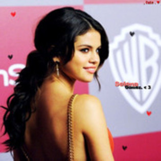 Selly Gomez is my angel (580)