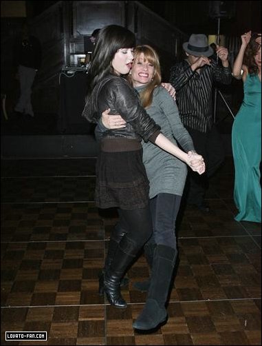 0_(30) - demi lovato and her mother