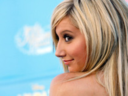  - Real Ashley Tisdale   WoW