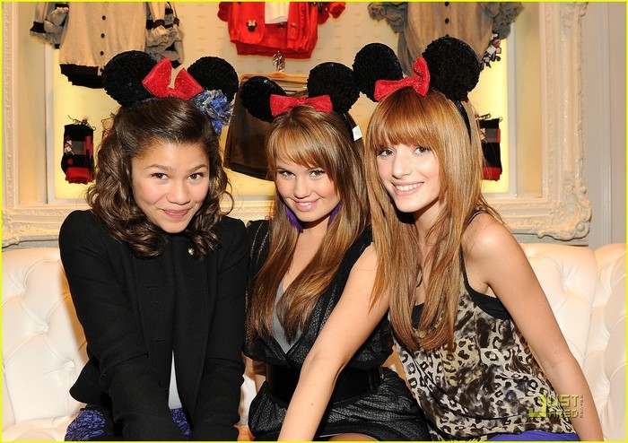 Bella-Thorne-Zendaya-Coleman-And-Debby-Ryan-At-The-Minnie-Mouse-Muse-Collection-Launch-At-Forever-21 - Zendaya Coleman