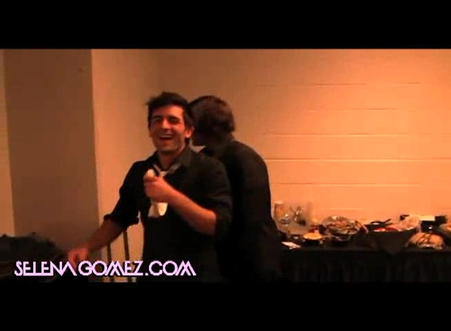 Behind the Scenes Jingle Ball 2010 186