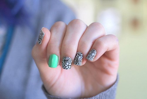 200DEGlars - l - Nails - l