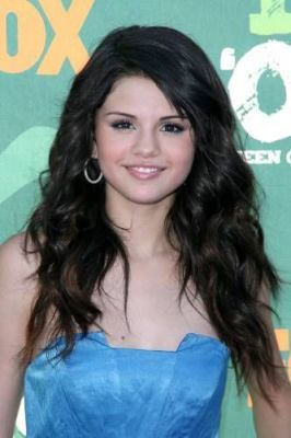 normal_12 - Selena Gomez Award Shows 2OO8 August O3 Teen Choice Awards The Red Carpet