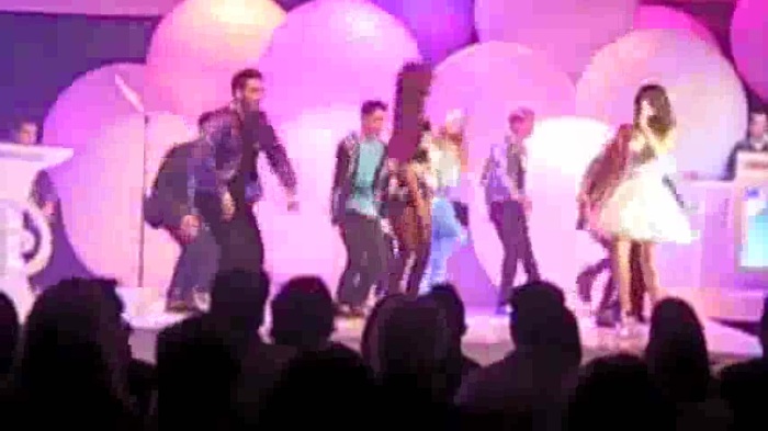 SELENA GOMEZ Performs Live with BELLA. ZENDAYA and Entire SHAKE IT UP Cast! 034