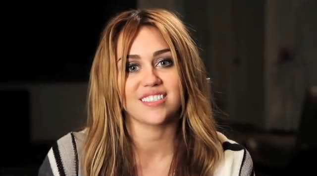012 - x Miley Cyrus Talks About Cytsic Fibrosis x