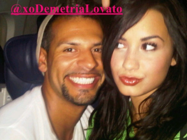 @ddlovato\'s twitpics 041 - x - Oldies - x