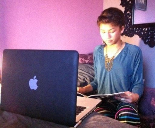 In this pic ya can see my laptop
