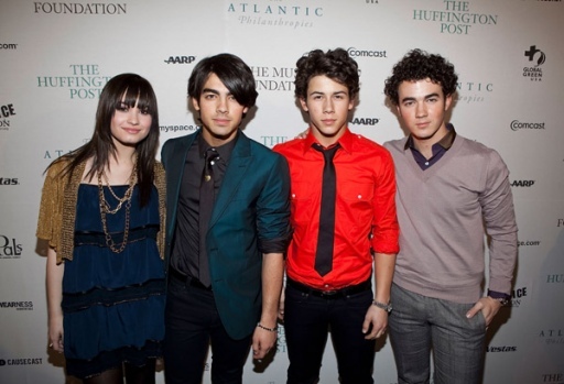me and the jonas brothers - 2009 - The Huffington Post Pre-Inaugural Ball - 119