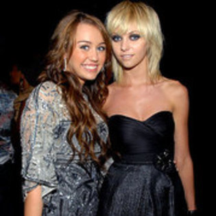 kitty and miley cyrus - my sys 2