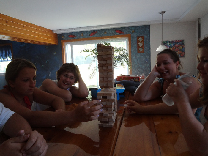 Pool Party and Jenga with friends (3) - Pool Party and Jenga with Friends