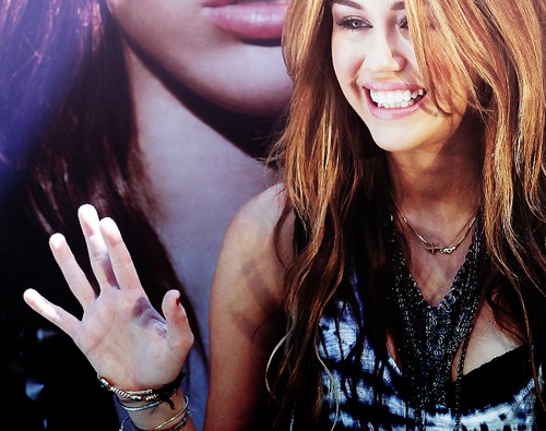 Mixx` me (36) - x - Miley Cyrus - x