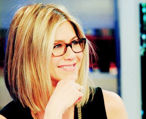 tumblr_lh2w2z544L1qh44udo1_500_large - x - Jennifer Aniston - x