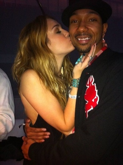Miley-her-dancer-Jabari-at-EMAs-After-Party-miley-cyrus-16837021-452-604