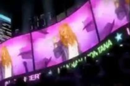 26053595_XOGLEGUSG - x miley forever intro