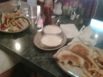 mannn do I love Bob's!!! We are chowin downnnn!!!!!