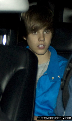 - 1 - Justin Bieber Arriving in Auckland-New Zealand