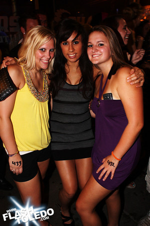 chasers #1; Me, Allie and Jodie at Chasers!
