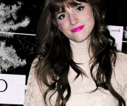 bella_thorne_day_03_by_gummybokehcolorsmile-d4jcwgt_thumb