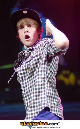 Justin Bieber-ADB-026777