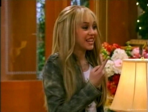 Hannah (22) - Thats So Suite Life of Hannah Montana Special Episode Promo