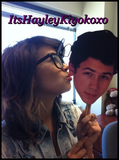 Nick  <3 luviiie  :) HeHe  .... Love Nick Jonas