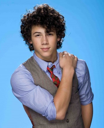 nick-jonas-350x4312