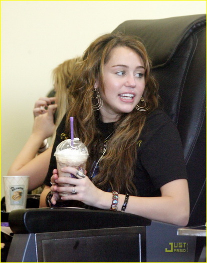 13 - Miley Cyrus