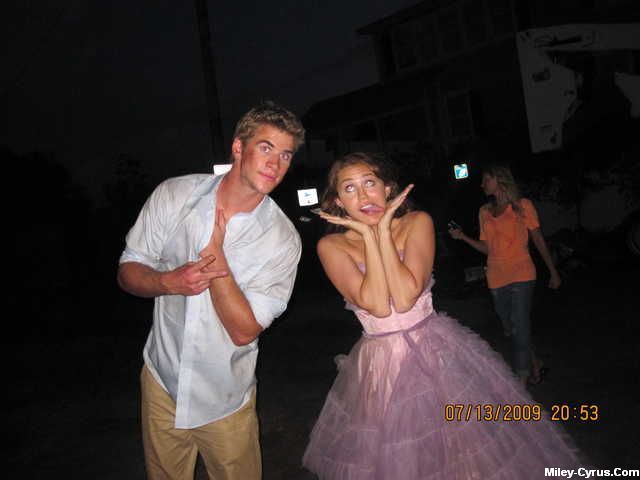 Miley-Cyrus_COM_OntheSet_006 - A part of my pics with Miley