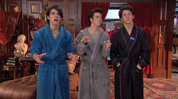 671 - Jonas Brothers