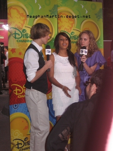 Interview Jasmine Richards with Cody Linley at the 2008 Disney Channel Games