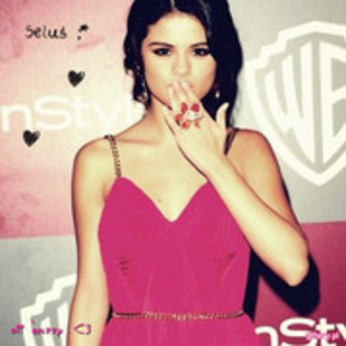 Selly Gomez is my angel (610) - Some pics with Selly