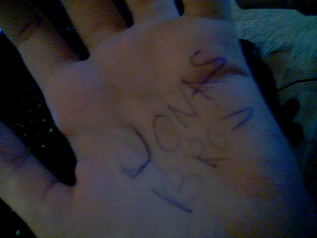 I just wrote how much I luv them on my hand - Proofs_I love Jonas Brothers