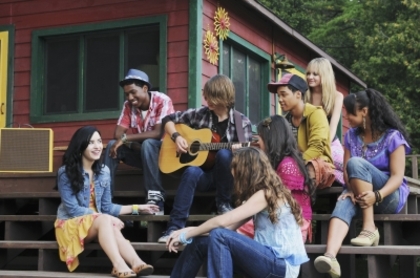 3 - z_Camp Rock 2