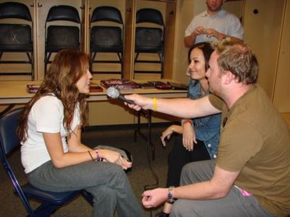 Miles (2) - Talking to Maney and Riley at Q1075 Backstage on Tour October 21 2009