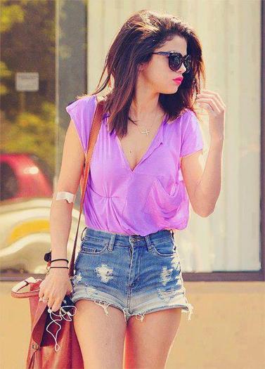 Selena .♥.