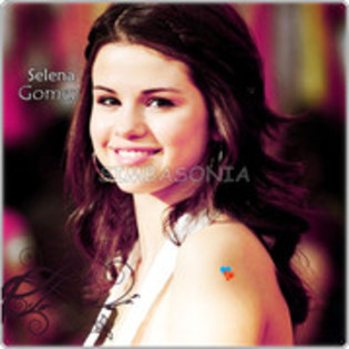 40492197_XOVDZTNCX - selena gomez glitter and wallpapper