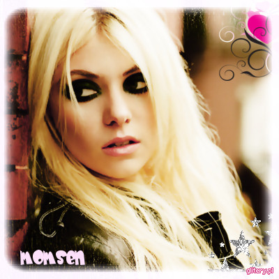 `Love!`[Claudia] - x Taylor Momsen