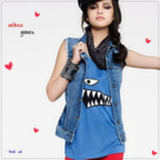 Selly Gomez is my angel (374)