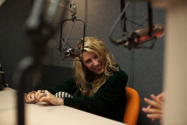KIIS FM IN L.A. WIFF THE DR (4)