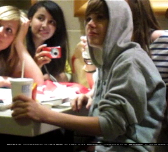 4 - x_At_McDonalds_with_fans_in_France_x