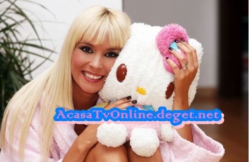 1 - Diana Dumitrescu si Hello Kitty