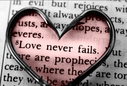 love never fails - AbOuT mE