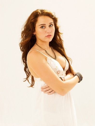 Miley-Cyrus_Com_TheLastSong_PromotionalShoot_07 - A part of my pics with Miley