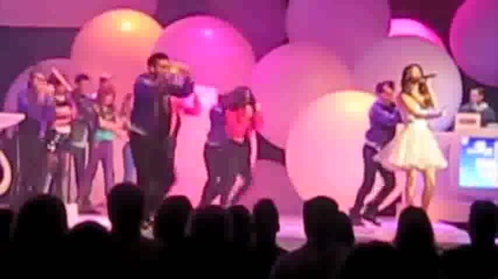 SELENA GOMEZ Performs Live with BELLA. ZENDAYA and Entire SHAKE IT UP Cast! 096