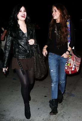 Out in Studio City February 2nd 2010