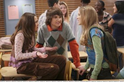  - Hannah Montana Season 1 Episode 14 - New Kid In School