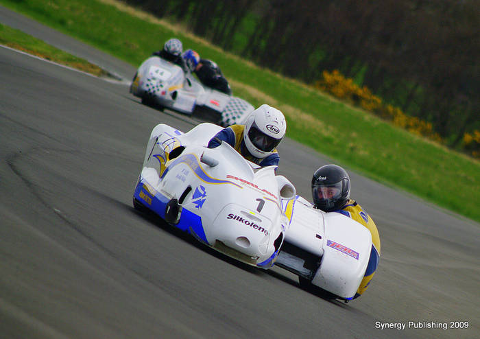IMGP5250 - East Fortune April 2009 Sidecars
