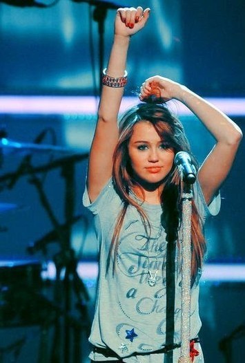  - 0_Miley Ray Cyrus