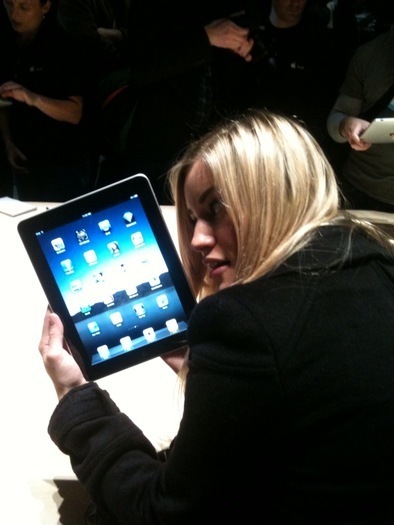 me and my Appe iPad (4)