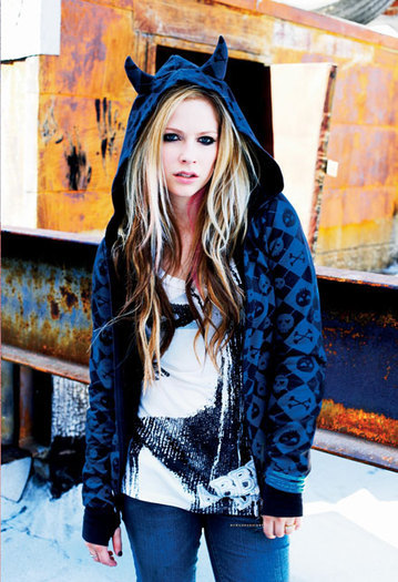 Copy of avril-lavigne-abbey-dawn-3 - 0 - - Hei - Hei - You